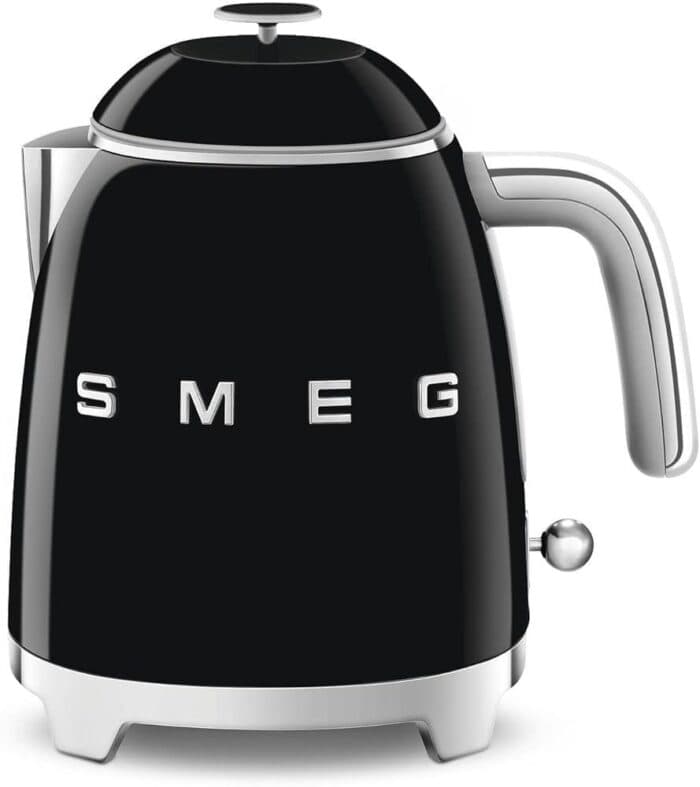 MINI BOUILLOIRE ÉLECTRIQUE STYLE ANNÉES 50 0,8 L 1400 W - NOIR - SMEG - Image 2