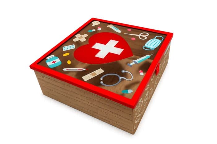 BOÎTE DE PREMIERS SOINS - Image 2