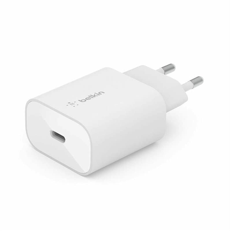 Belkin WCA004vfWH Smartphone, Tablette Blanc Secteur Charge rapide Intérieure - Image 1