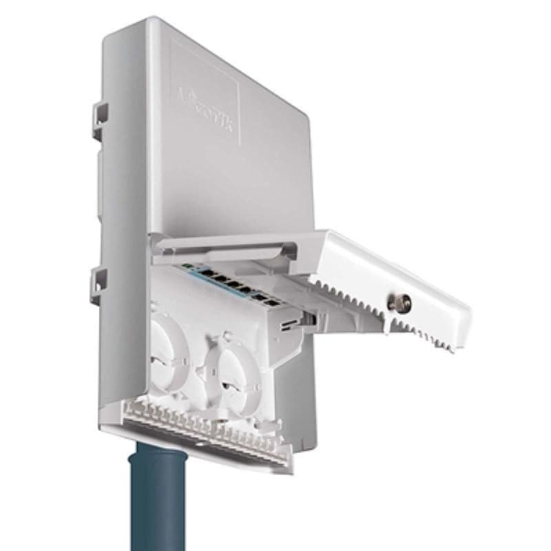 Switch Mikrotik CSS610-1Gi-7R-2S+OUT - Image 1
