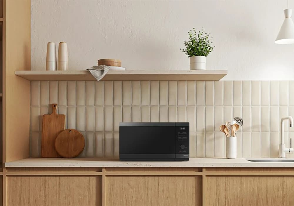 Micro-ondes Gril 32 Litres + Plat Croustilleur Samsung (MG32DG4524CG) - Image 2