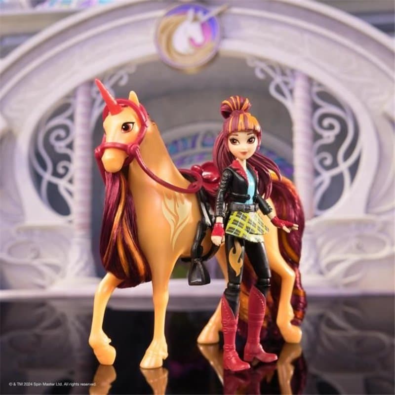 Spin Master COFFRET LICORNE ET POUPEE CINDER ET VALENTINA Unicorn Academy