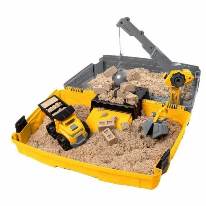 Kinetic Sand SABLE MAGIQUE - MALLETTE DE CONSTRUCTION 907 G + 3 ACCESSOIRES - Emportez Votre Sable à Modeler Partout & S