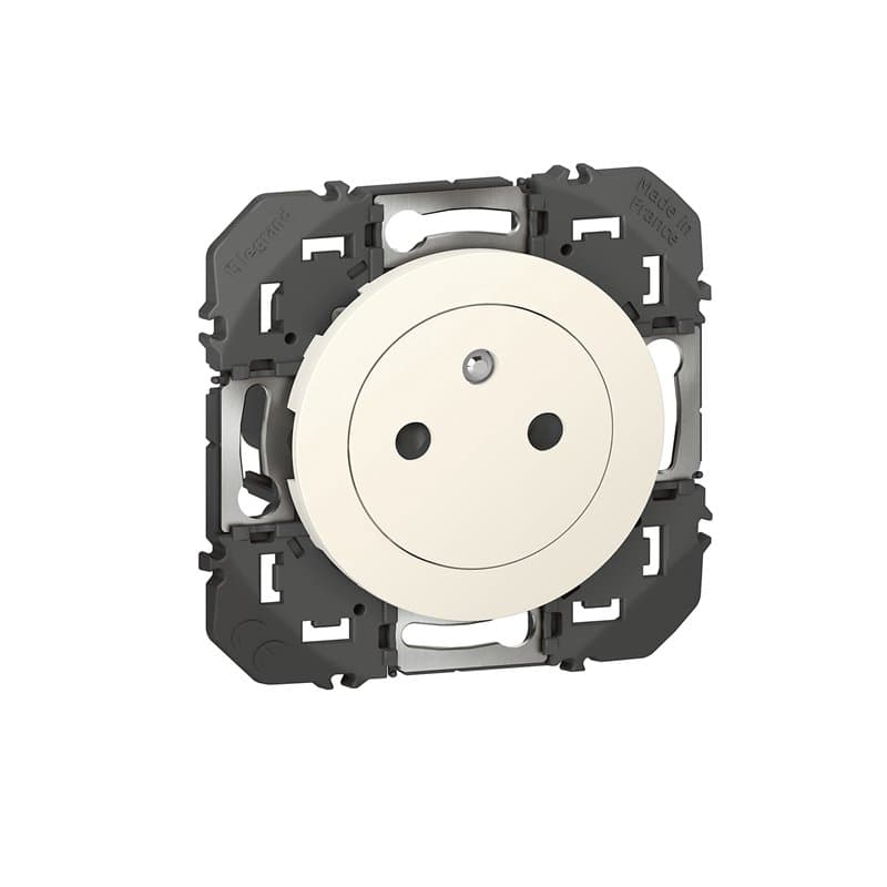 LEGRAND - Prise Electrique Murale 16A avec Terre dooxie Surface - Prise 2P + T Affleurante avec Fond Rétractable - Fabriqué En F