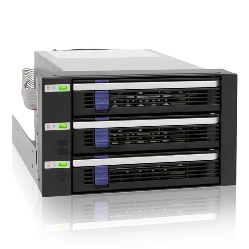 ICY DOCK Backplane Cage, Rack Mobile, boitier de Cage avec tiroir Hot Swap pour 3 x HDD / SSD 2,5" ou 3,5" SAS II / SATA III 6Gb