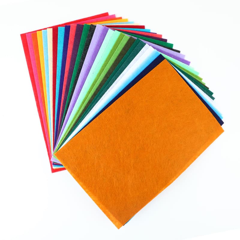 wenrescry Lot de 40 Feuilles de Feutre A4 pour Bricolage - Tissu Non Tissé Idéal pour Projets DIY, Couture et Décoration, Feutre