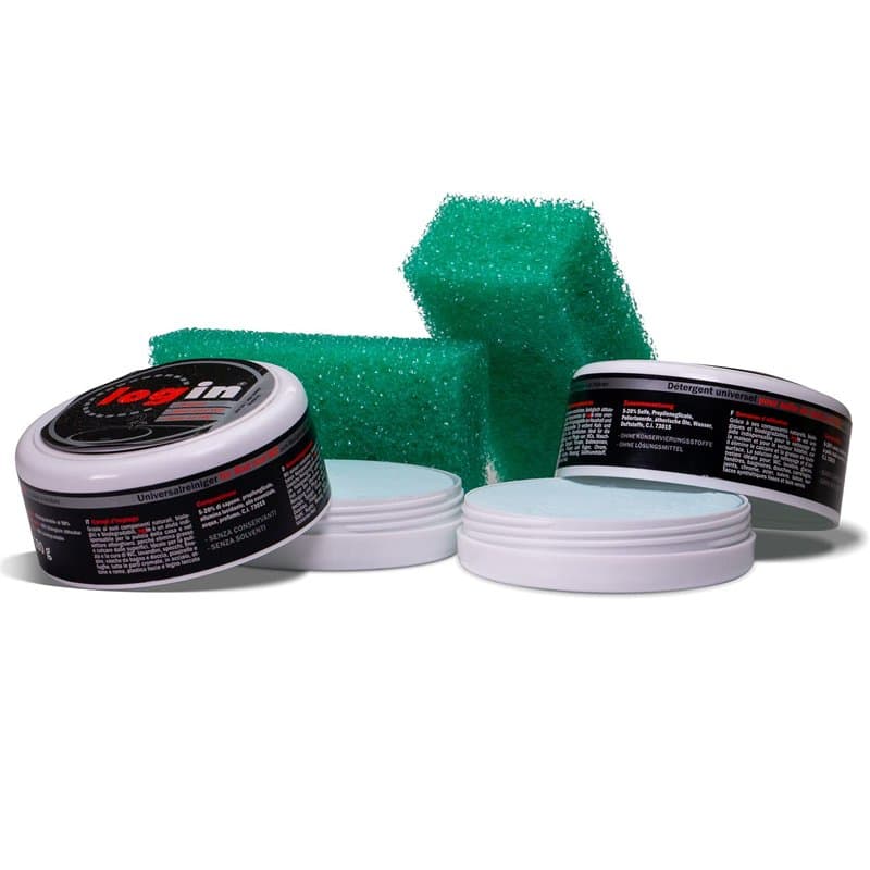 Login® Nettoyant dégraissant et désinfectant salle de bain. Nettoie et élimine le calcaire, action protectrice anti-goutte. 2 x