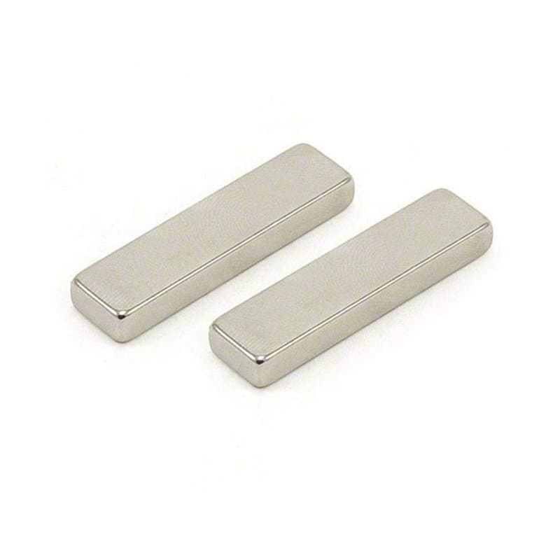N42 Aimant Néodyme Pour Les Arts, L'Artisanat, la Fabrication de Modèles - 40mm x 10mm x 5mm D'Épaisseur - 8,3kg - Pack de 2