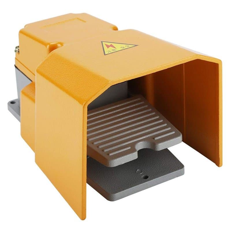 Interrupteur de Pédale Industriel à Pédale, Momentané Foot Pedal Switch avec Garde, Foot Contrôleur Pédale 250 V 10 A, Interrupt