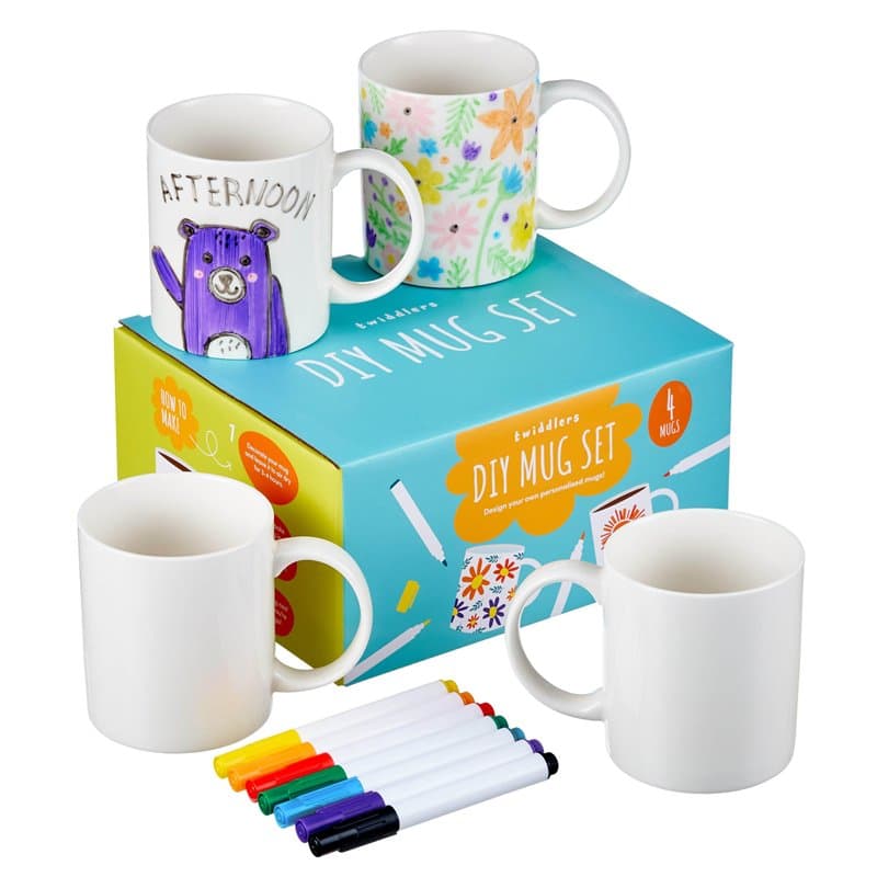 THE TWIDDLERS 4 Mugs Porcelaine à Peindre & Décorer avec 7 Feutres - Loisirs Créatifs pour Enfants, Cadeau Personnalisable pour