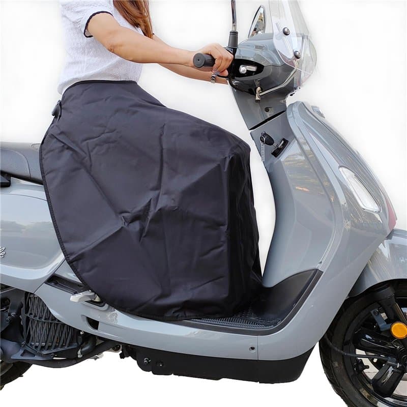 Pelucton Tablier Couvre Jambe Scooter Universel, Housses de Protection Froid Imperméable pour Scooter en Hiver, Jupe De Pluie An
