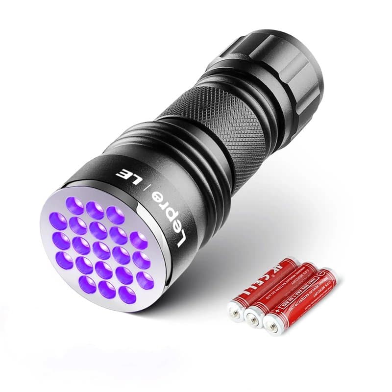Lepro Lampe UV, 395nm Lampe Torche UV avec 21 LEDs Ultra-Violet, 3 Piles AAA Fournies pour Traceurs Fluorescents Chien Chat Tapi