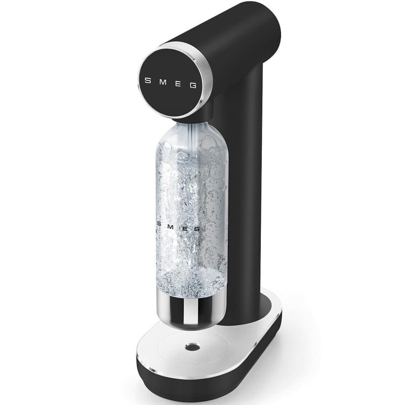 Smeg, Machine à Eau Gazeuse et à Soda SKC01BLM, avec Bouton de Contrôle de Gazéification et Egouttoir, Bouteille de 800 ml, Cart