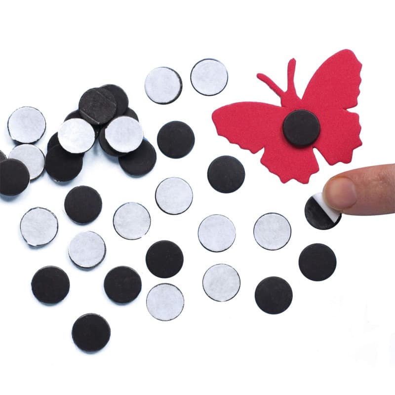 Baker Ross Lot de 150 Aimants Autocollants - Idéal pour Les créations murales, Blanc