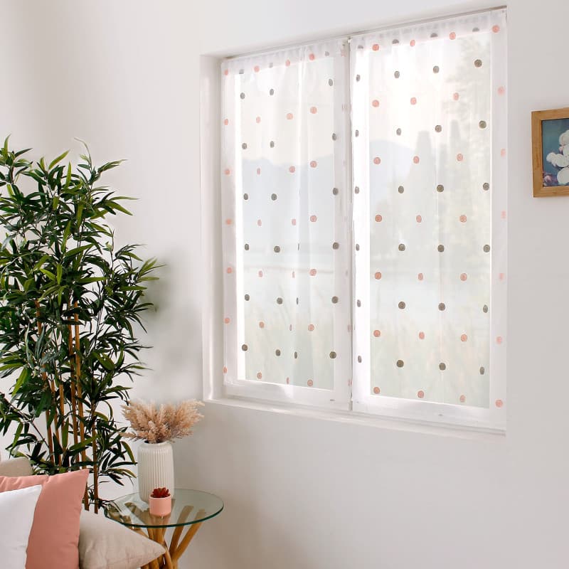Enjoy Home – Paire de Vitrage Smarties – Motif Brodé - Passe Tringle- 100% Polyester – 60x120cm - Coloris Gris/Rose