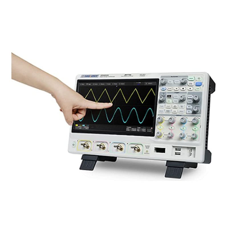 Oscilloscope SIGLENT SDS5000X 4 Canaux 350 MHz avec Écran 10,1"