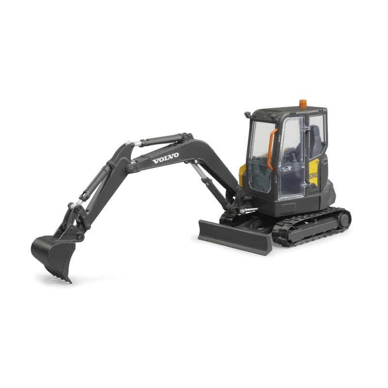 Mini-pelleteuse Volvo ECR40 Bruder - Jouet de Chantier pour Enfants
